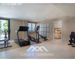 Se vende: Espectacular pareado con vistas al mar en Almuñécar