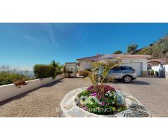 Se vende, Villa, Algarrobo, Málaga