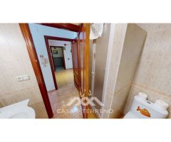 En venta: All In One: Penthouse, Hostel y Restaurant frente al mar