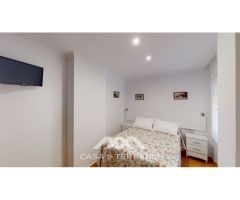 En venta: All In One: Penthouse, Hostel y Restaurant frente al mar