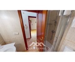 En venta: All In One: Penthouse, Hostel y Restaurant frente al mar