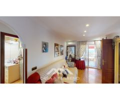 En venta: All In One: Penthouse, Hostel y Restaurant frente al mar