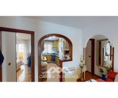 En venta: All In One: Penthouse, Hostel y Restaurant frente al mar