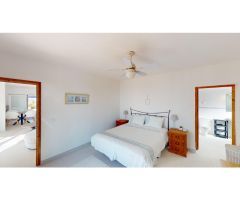 Se vende: exclusiva villa con impresionantes vistas panorámicas al mar y a las