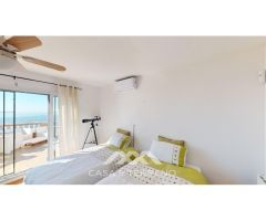 Se vende: exclusiva villa con impresionantes vistas panorámicas al mar y a las