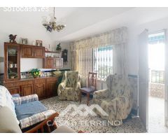 Se Vende Casa con mucho potencial en Periana