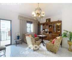 Se Vende Casa con mucho potencial en Periana