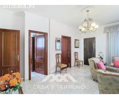 Se Vende Casa con mucho potencial en Periana