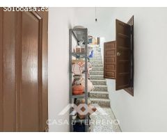 Se Vende Casa con mucho potencial en Periana
