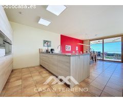 Se vende: Villa mediterránea de diseño sostenible en Torrox Costa