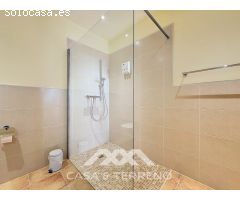 Se vende: Villa mediterránea de diseño sostenible en Torrox Costa
