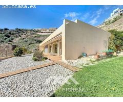 Se vende: Villa mediterránea de diseño sostenible en Torrox Costa