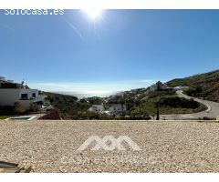 Se vende: Villa mediterránea de diseño sostenible en Torrox Costa