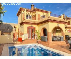 Se vende: Casa independiente con piscina, Torrox Costa, Málaga, Andalucía