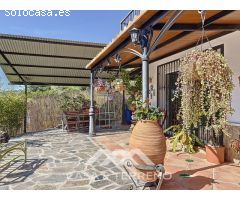 Se vende: Casa Familiar en Rio Bermuza con Vistas a las Montañas