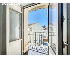 Se vende: Vida de pueblo con encanto - Casa espaciosa con terraza, patio y