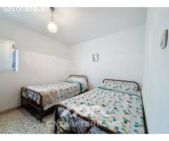 Se vende: Casa con Encanto y Potencial en Canillas de Aceituno