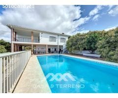 Se vende: Casa de campo con vistas al mar y gran parcela en Almayate Alto
