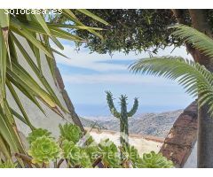Se vende: Un lugar para llegar y quedarse: Villa mediterránea con alma y vistas