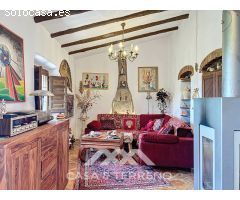 Se vende: Un lugar para llegar y quedarse: Villa mediterránea con alma y vistas