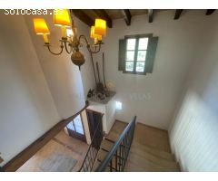 SE ALQUILA MARAVILLOSA CASA DE ESTILO MALLORQUÍN CON PISCINA