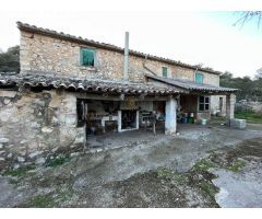 Auténtica Finca Mallorquina en Pollença - Un Refugio en la Naturaleza