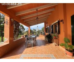 Finca Rústica en Inca - Espacio, Confort y Naturaleza