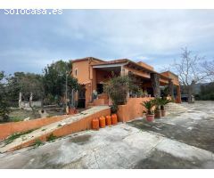 Finca Rústica en Inca - Espacio, Confort y Naturaleza