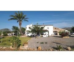 Finca Buganvilla - Encanto Rústico y Exclusividad en Llenaire, Puerto de
