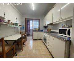 SE VENDE AMPLIO PISO EN PLENO CENTRO DE PUERTO DE POLLENSA