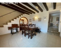 Encantadora Casa de Pueblo en Venta en Pollença - Ubicación Privilegiada cerca