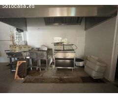 GRAN OPORTUNIDAD EN PLAYA DE MURO - LOCAL COMERCIAL DE 900 m² CON TERRAZA Y GRAN