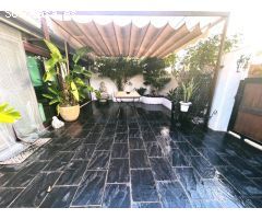 VIVIENDA ADOSADA A 1 KM DEL CASCO URBANO - LAS MARINAS