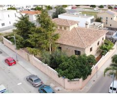 VILLA DE LUJO EN AL CASCO URBANO
