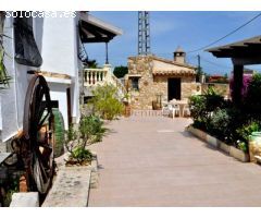 VILLA ANTICUARIO CON VISTAS AL MAR Y EL MONGO