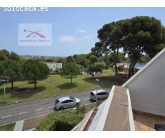 ATICO (actualmente 1 habitación muy amplia ) CON VISTAS AL GOLF
