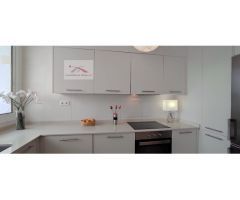 ATICO (actualmente 1 habitación muy amplia ) CON VISTAS AL GOLF