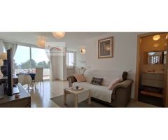 ATICO (actualmente 1 habitación muy amplia ) CON VISTAS AL GOLF