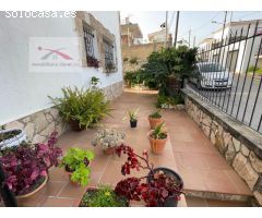 CASA FAMILIAR CON PISCINA LA SOLEIA