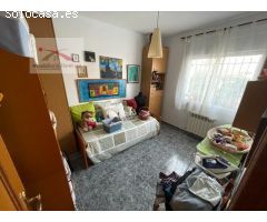 CASA FAMILIAR CON PISCINA LA SOLEIA