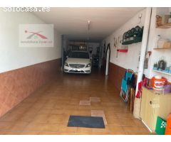 CASA FAMILIAR CON PISCINA LA SOLEIA