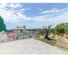 CASA CON LICENCIA TURISTICA