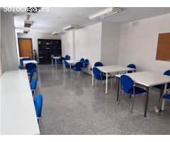 OFICINA EN EL CENTRO DE ALICANTE PARA CONFERENCIAS Y FORMACIONES