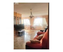 PISO EN ZONA PUEBLO LEVANTE DE BENIDORM 4 DORM. 2 BAÑOS, PARKING Y PISCINA