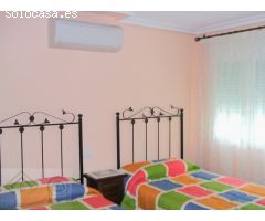 Piso en 2ª línea de Playa de Poniente en zona centro de Benidorm. 3 dormitorios,