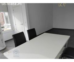 Apartamento reformado en zona Playa Levante de Benidorm. 2 dormitorios. Piscina.