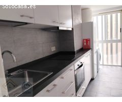 Apartamento reformado en zona Playa Levante de Benidorm. 2 dormitorios. Piscina.