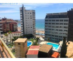 Piso en zona Playa Poniente - Centro. 2ª línea de playa. 3 dorms. 2 baños.
