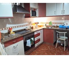 Piso en zona Playa Poniente-Centro de Benidorm 3 dorm. 2 baños y plaza de garaje