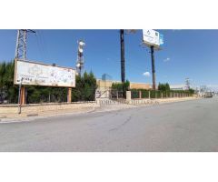 ¡Si buscas nave industrial en Sevilla con parcela suficiente para poder
